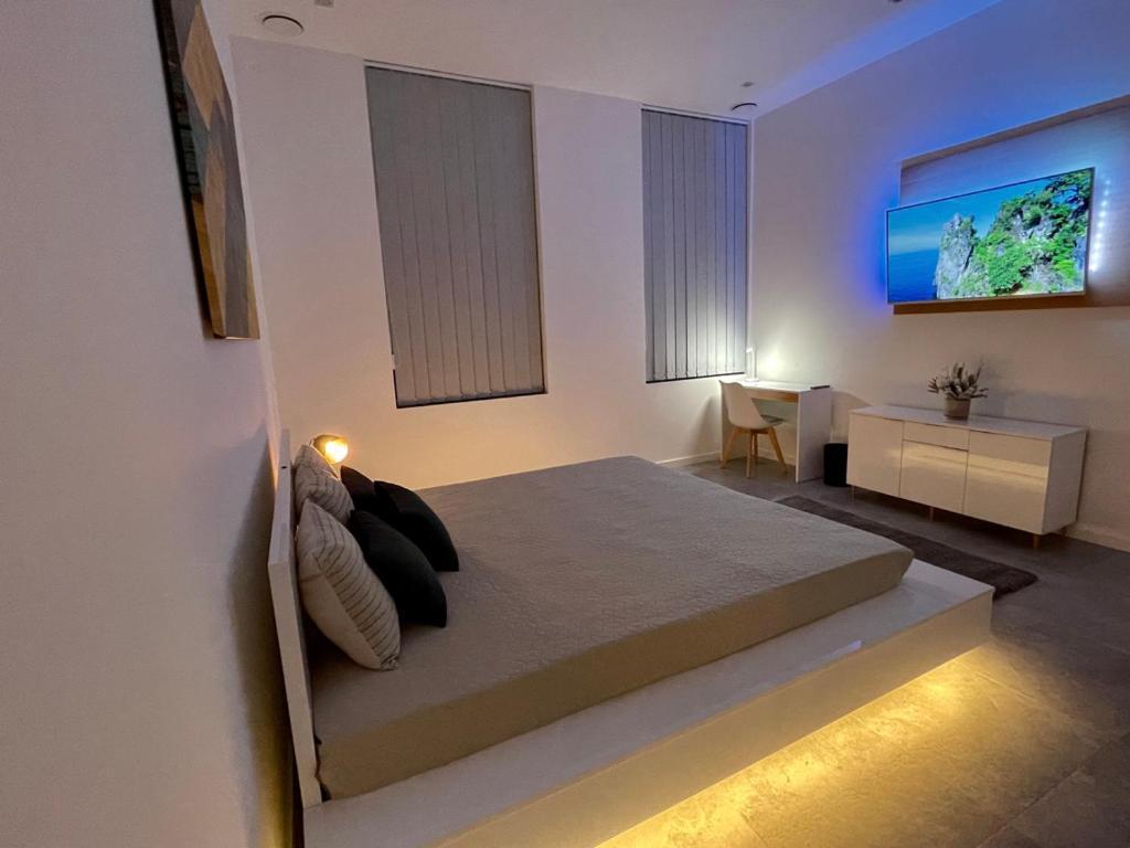 Apartment Bogathy Kuria Business